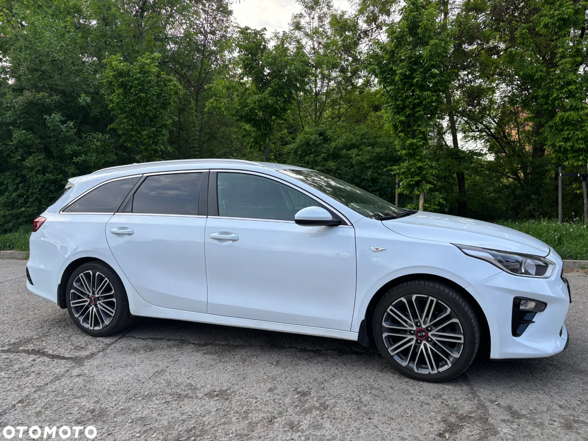 Kia Ceed 1.6 CRDi SCR L Business Line DCT - 7