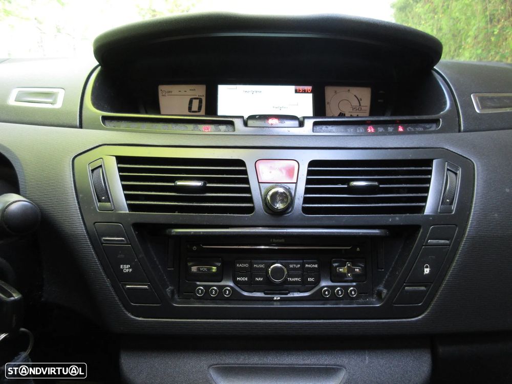 Citroën C4 Grand Picasso - 32