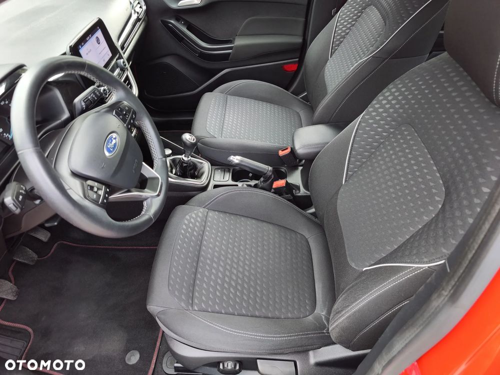Ford Fiesta 1.5 TDCi SYNC Edition - 6