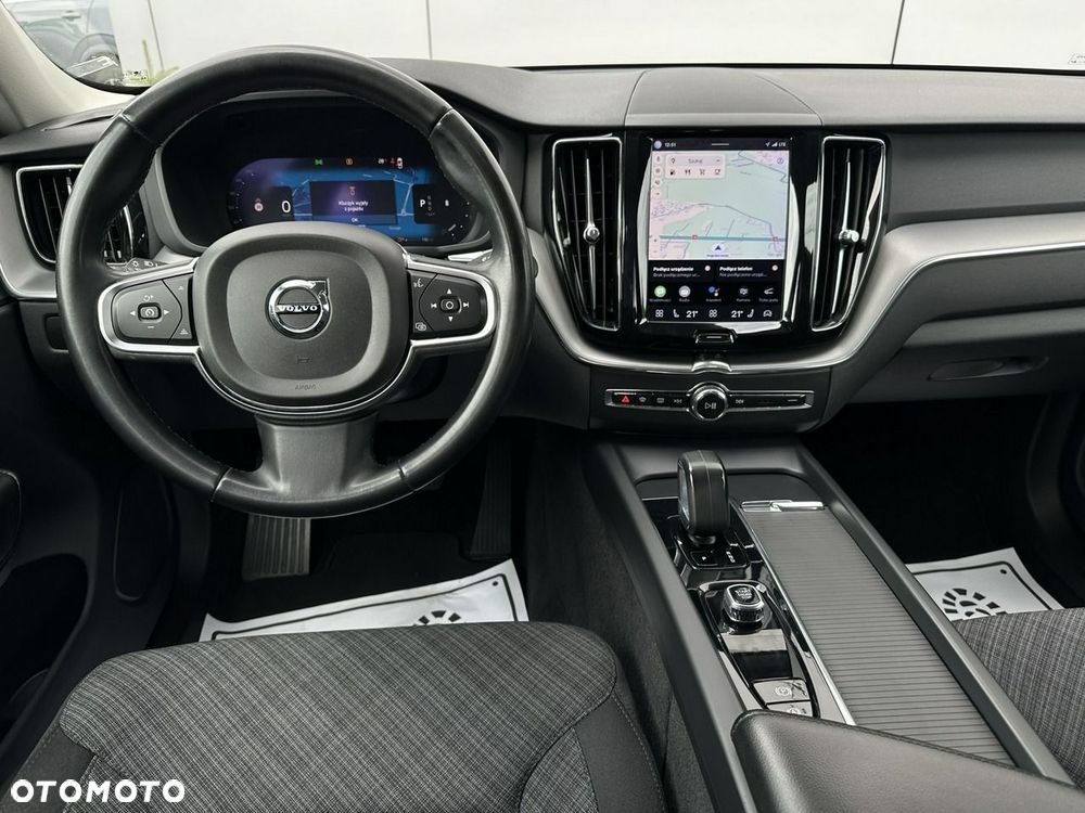Volvo XC 60 B4 D Core - 19