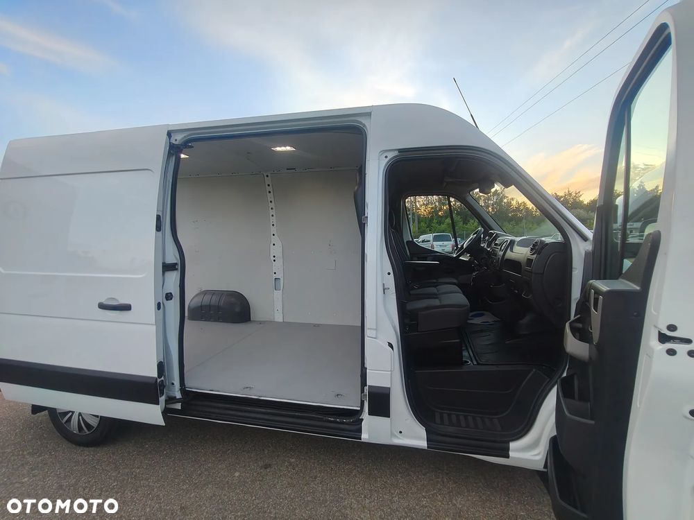 Renault Master - 25