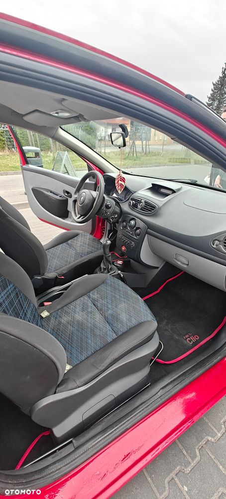 Renault Clio 1.2 16V Extreme - 7