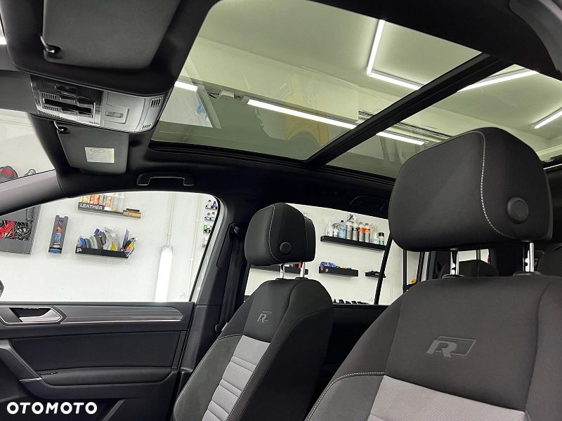 Volkswagen Touran 2.0 TDI SCR Highline - 4