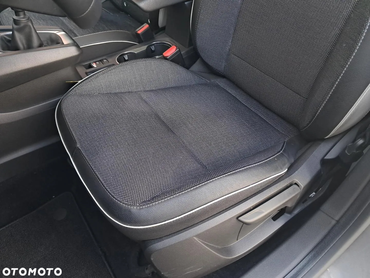 Renault Captur - 12