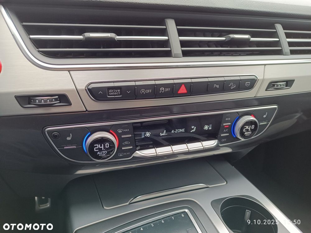 Audi SQ7 4.0 TDI Quattro Tiptronic - 32