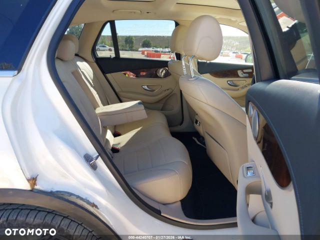 Mercedes-Benz GLC - 7