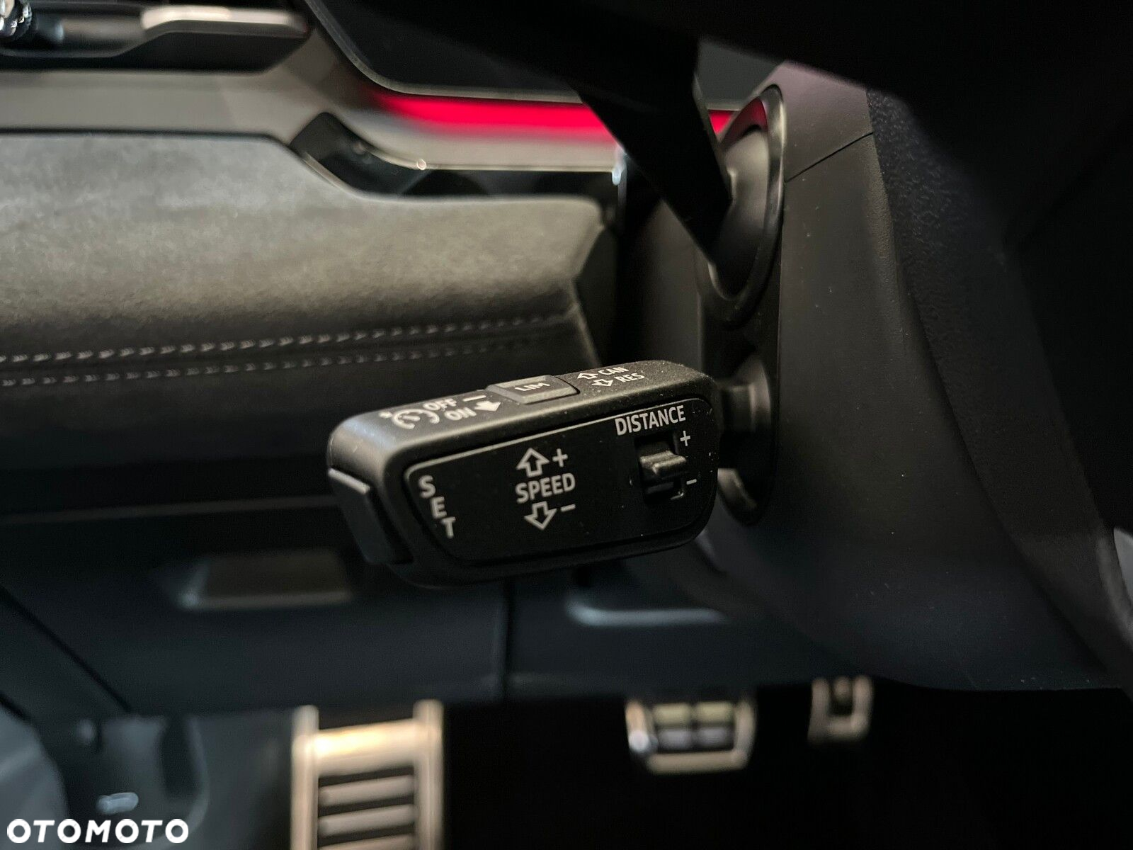 Audi Q6 e-tron - 6