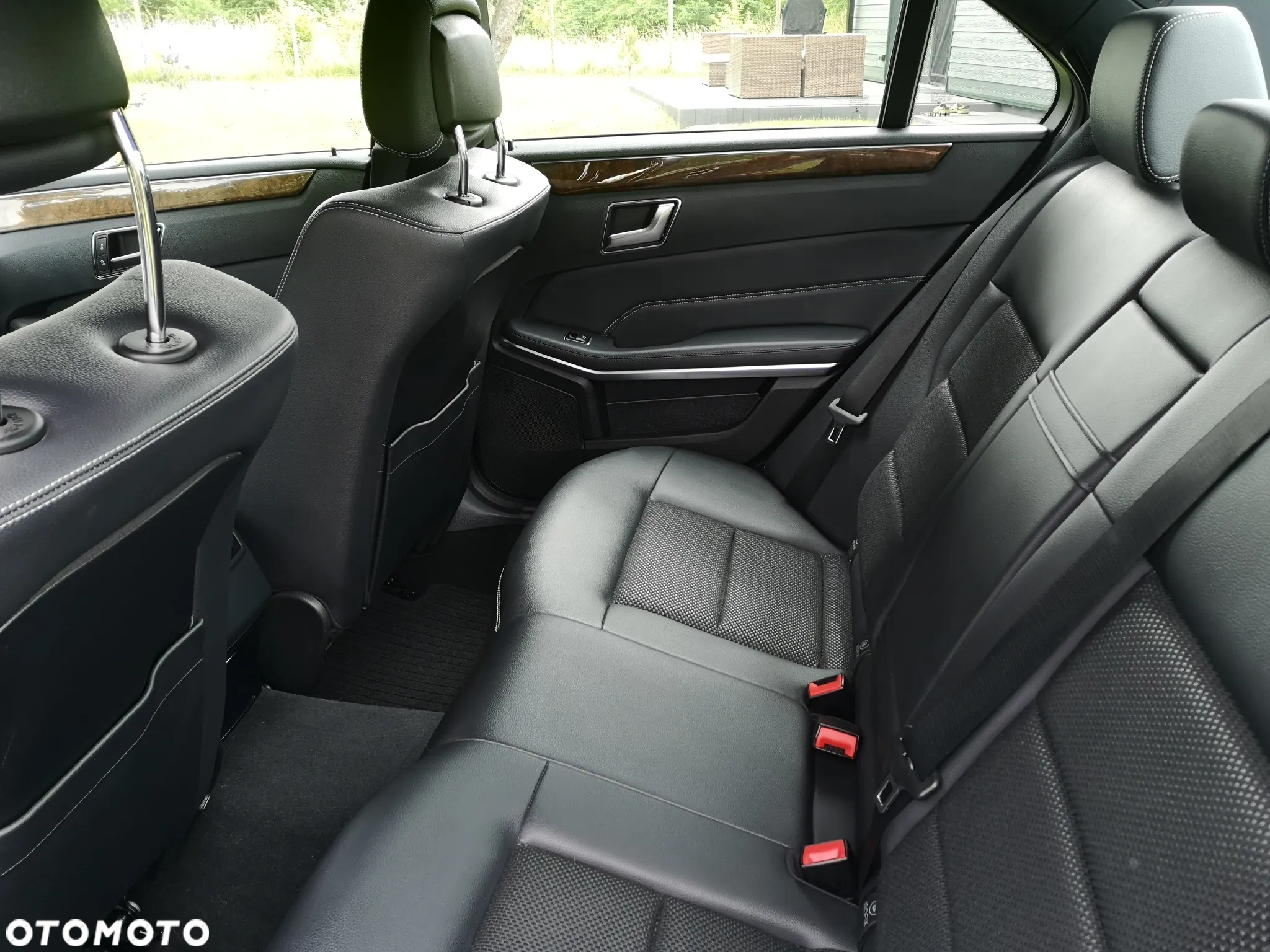 Mercedes-Benz Klasa E 220 CDI BlueEff Avantgarde - 6
