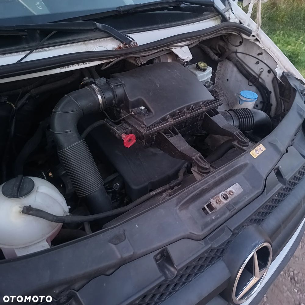 Mercedes-Benz Sprinter - 20