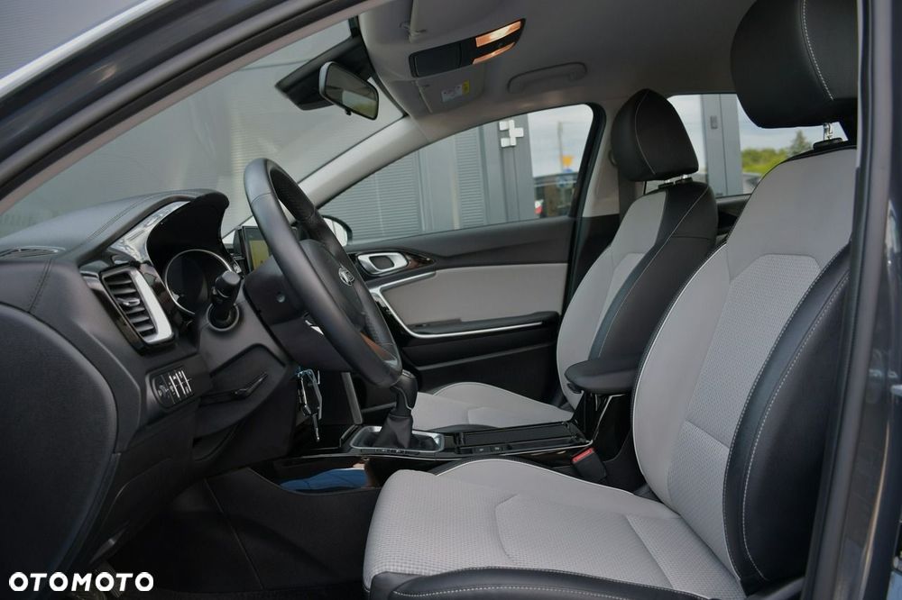Kia XCeed 1.0 T-GDI L - 17