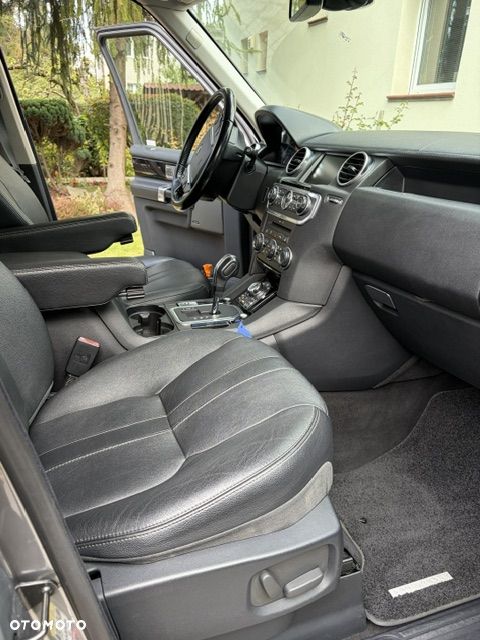 Land Rover Discovery - 12