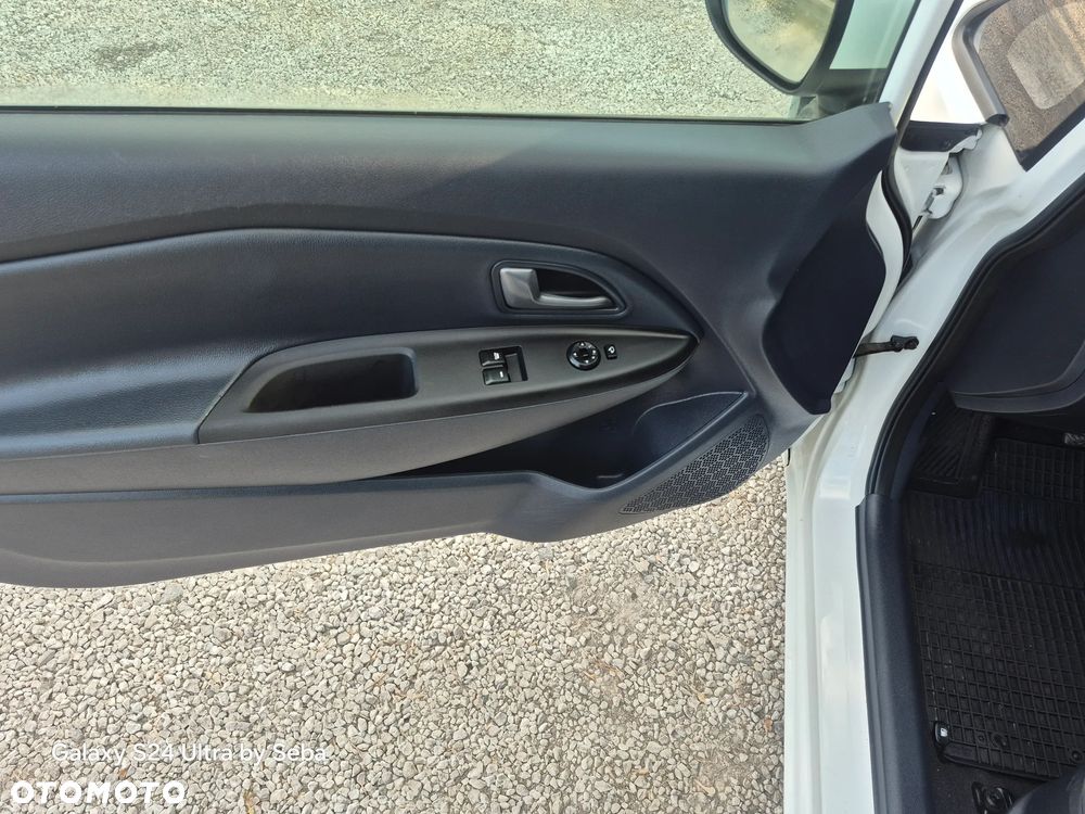 Kia Rio 1.2 Business Line - 13