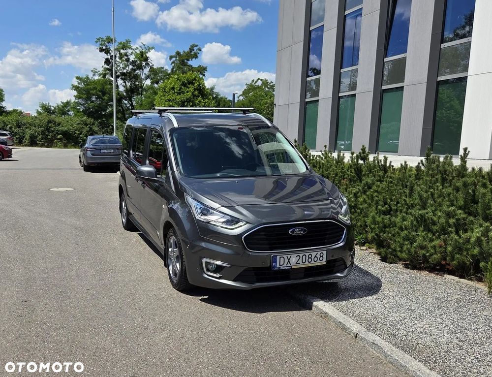 Ford Tourneo Connect Grand - 10