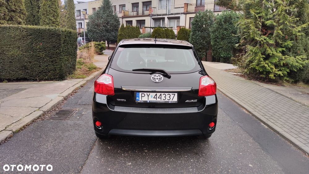 Toyota Auris - 6