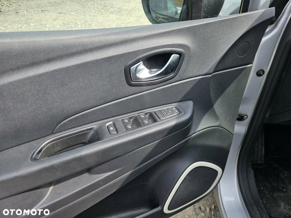 Renault Captur ENERGY dCi 90 EDC Elysee - 13