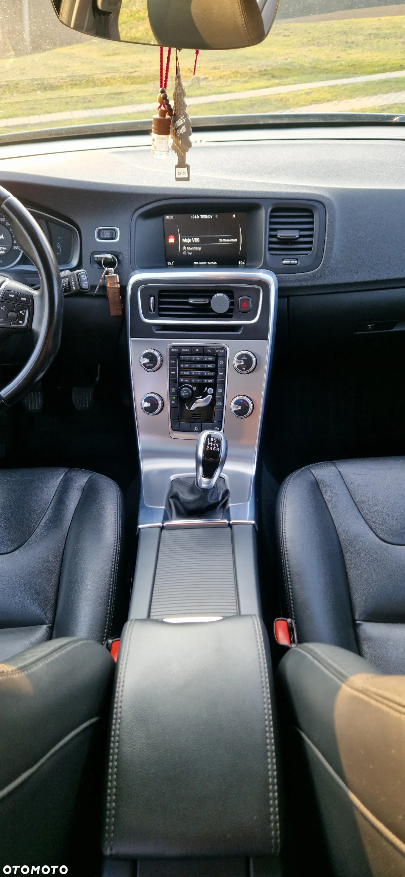 Volvo V60 - 17