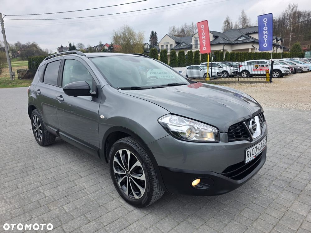 Nissan Qashqai - 2