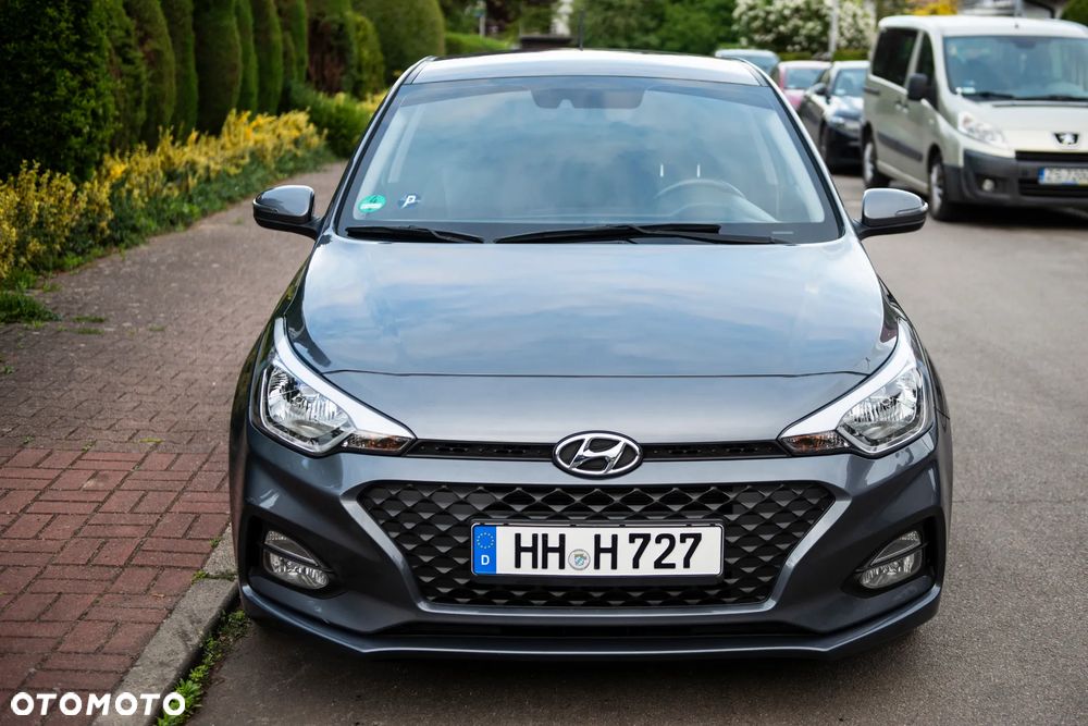 Hyundai i20 blue 1.2 Advantage - 9