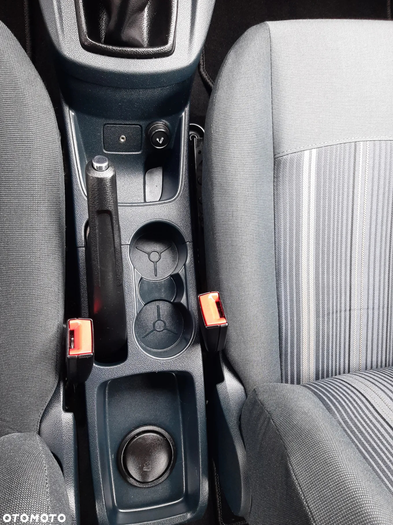 Ford Fiesta 1.25 Ambiente - 13