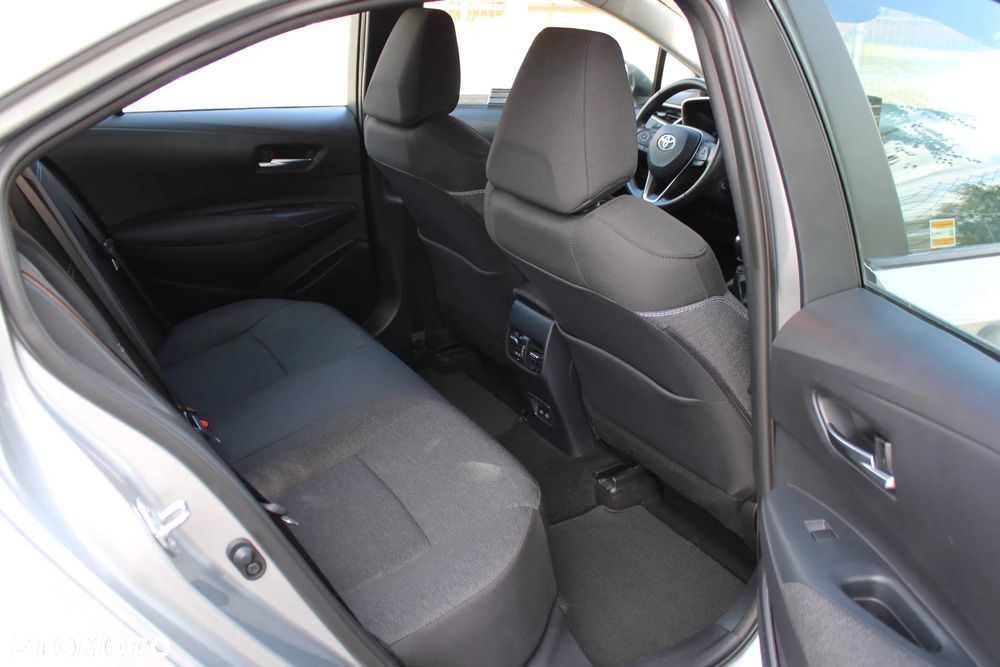 Toyota Corolla 1.5 Comfort - 15