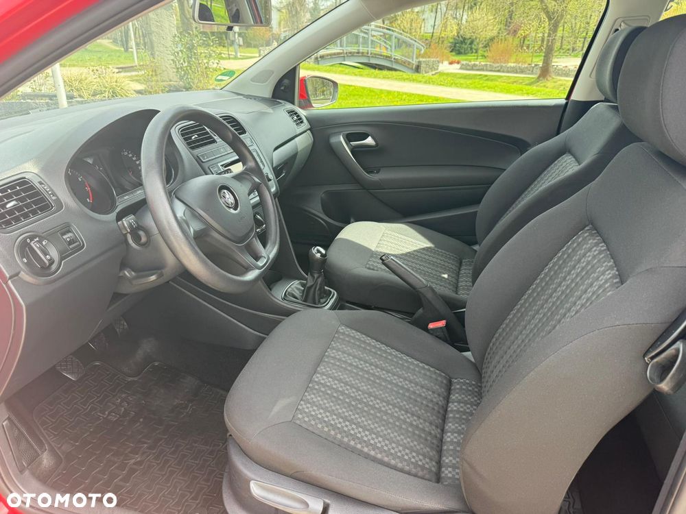 Volkswagen Polo 1.0 (Blue Motion Technology) Comfortline - 15
