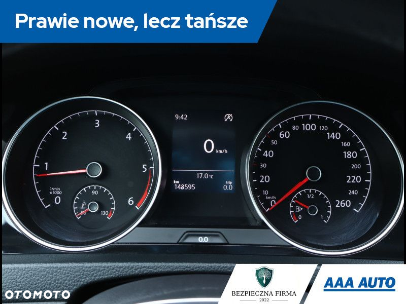 Volkswagen Golf - 12