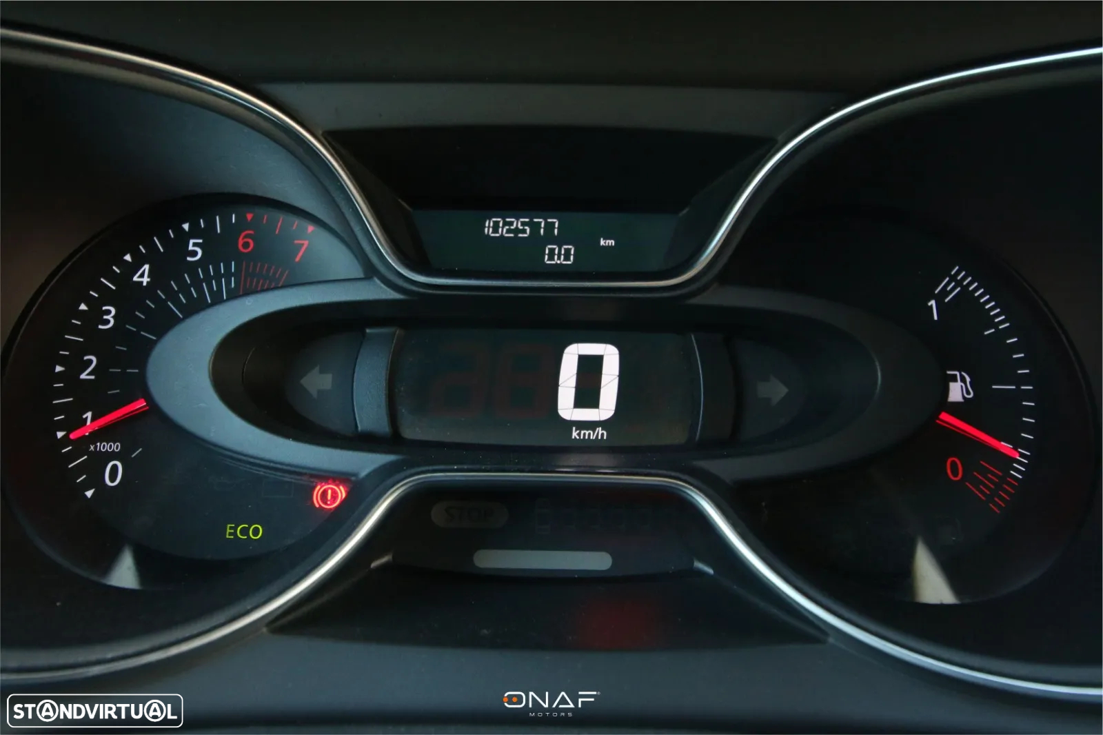 Renault Captur ENERGY TCe 120 Intens - 9