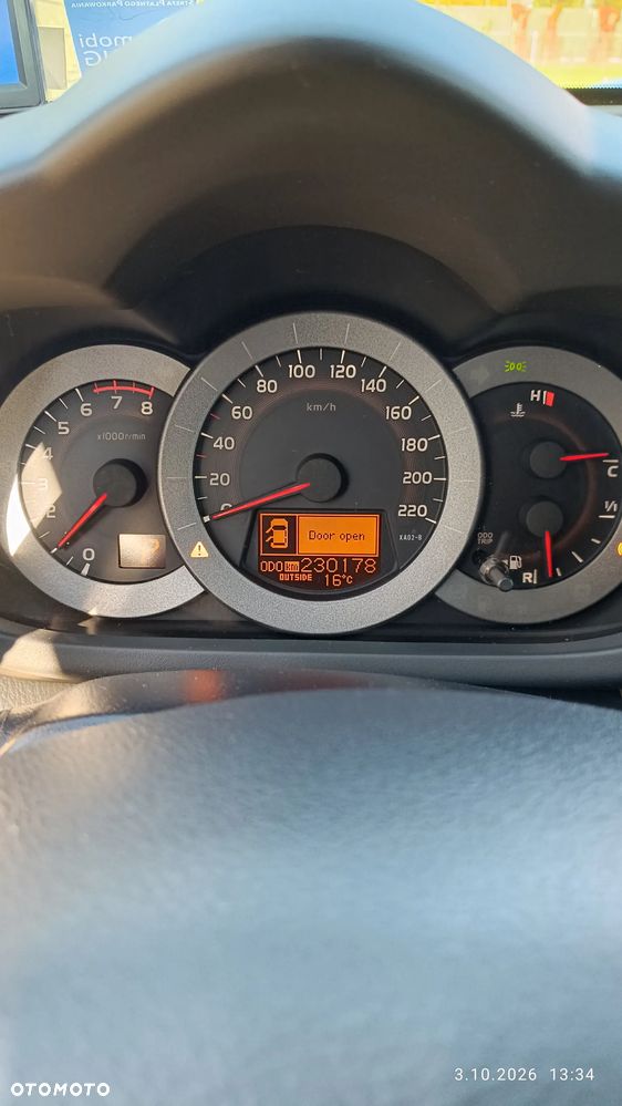 Toyota RAV4 2.0 VVT-i Prestige MS - 9