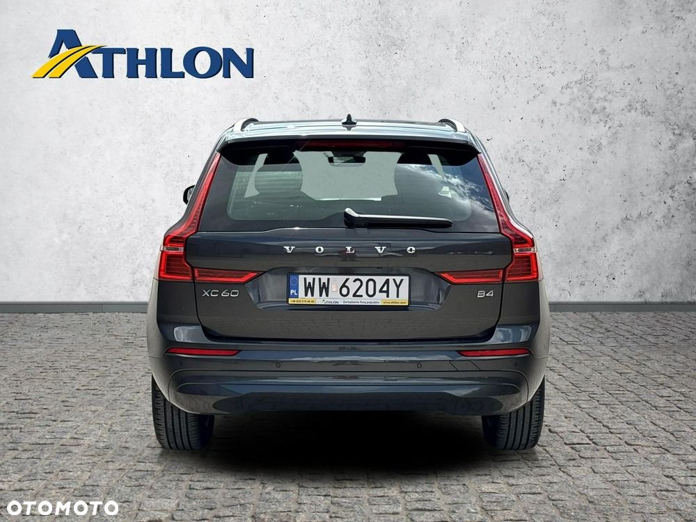 Volvo XC 60 B4 D Momentum Pro - 4