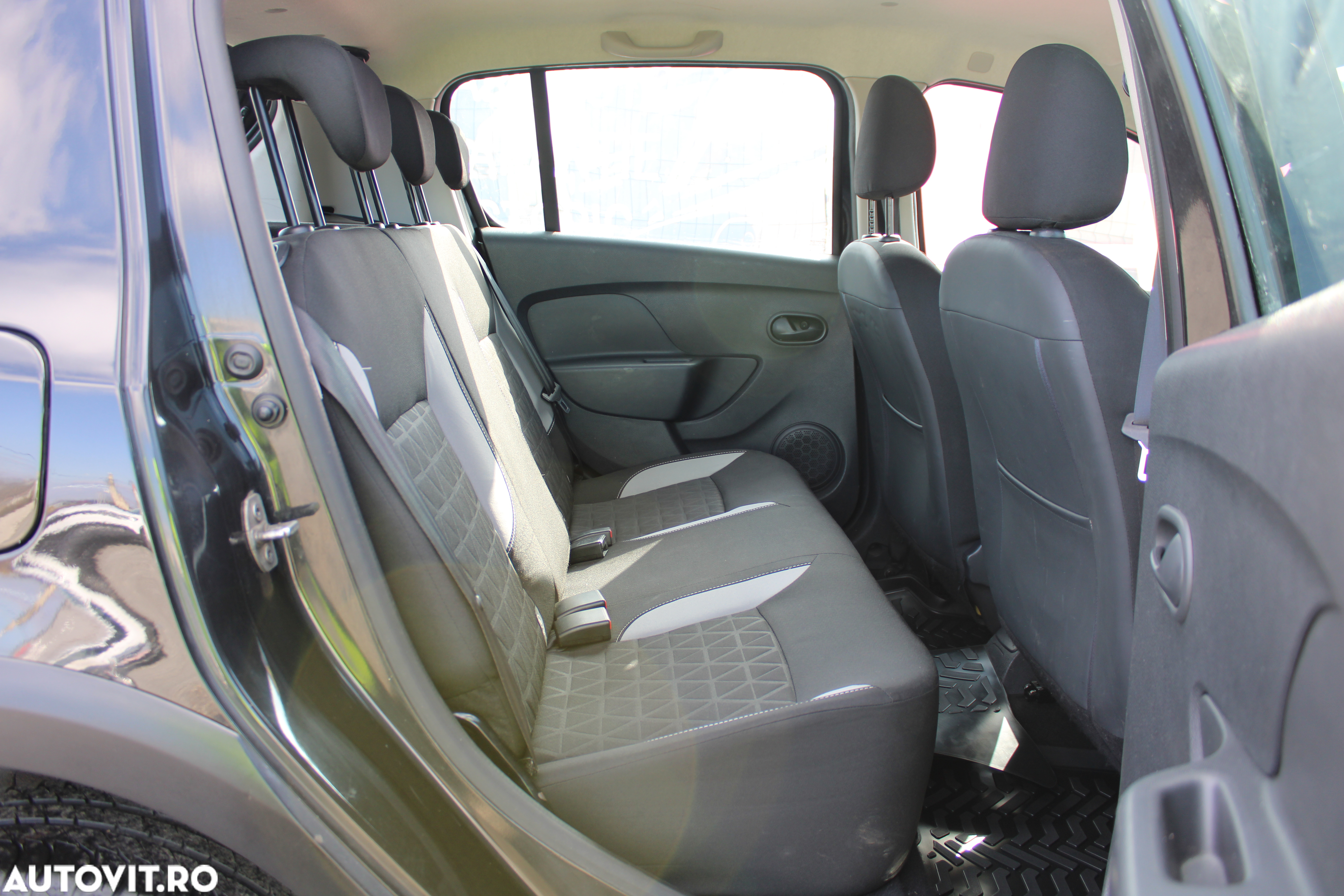 Dacia Sandero Stepway 0.9 TCe Prestige - 17