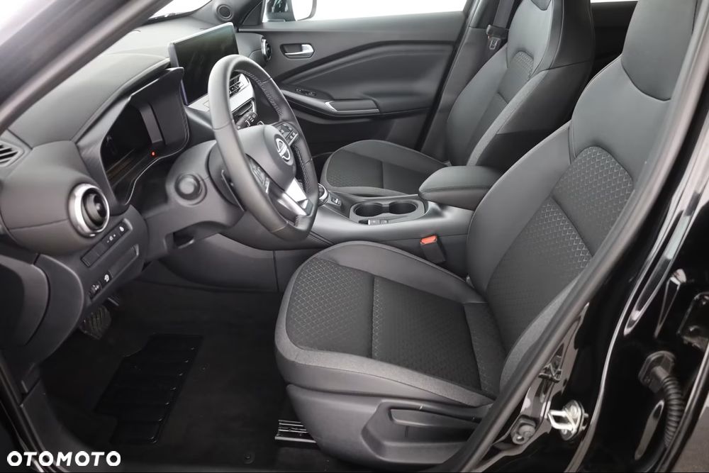 Nissan Juke 1.0 DIG-T N-Connecta DCT - 10