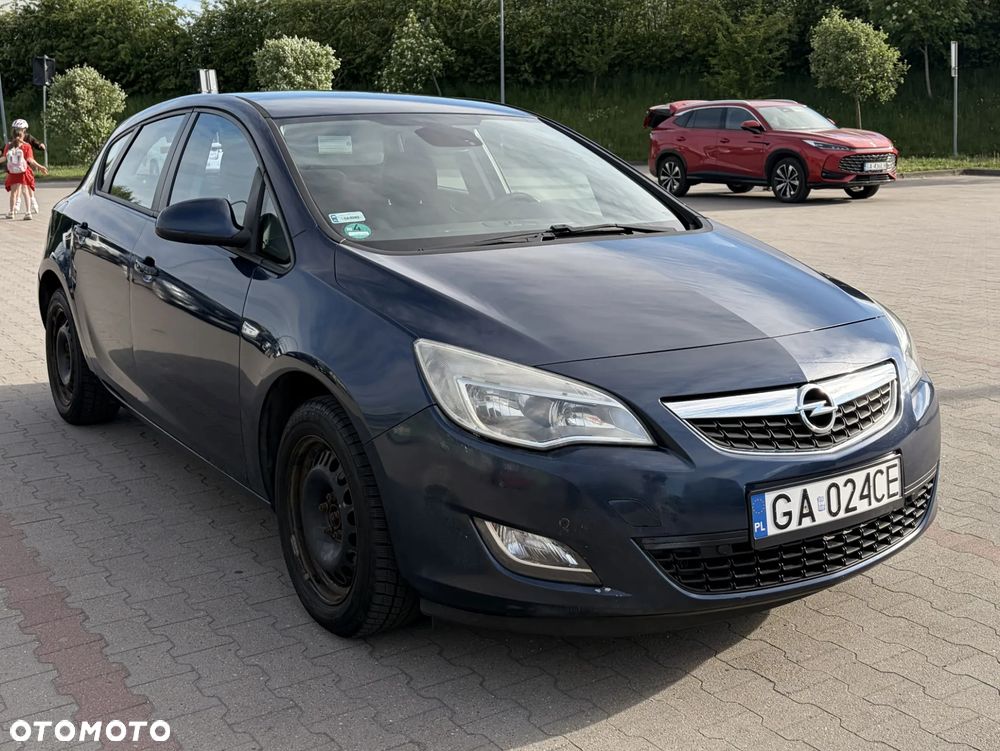 Opel Astra 1.4 Turbo - 1