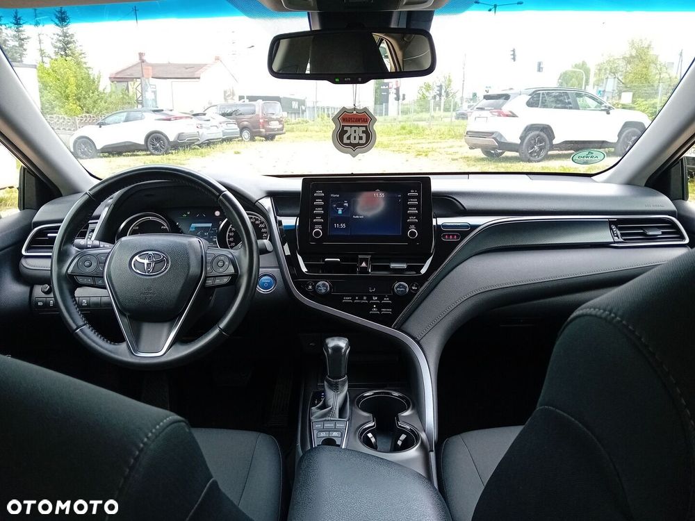 Toyota Camry 2.5 Hybrid Comfort CVT - 8