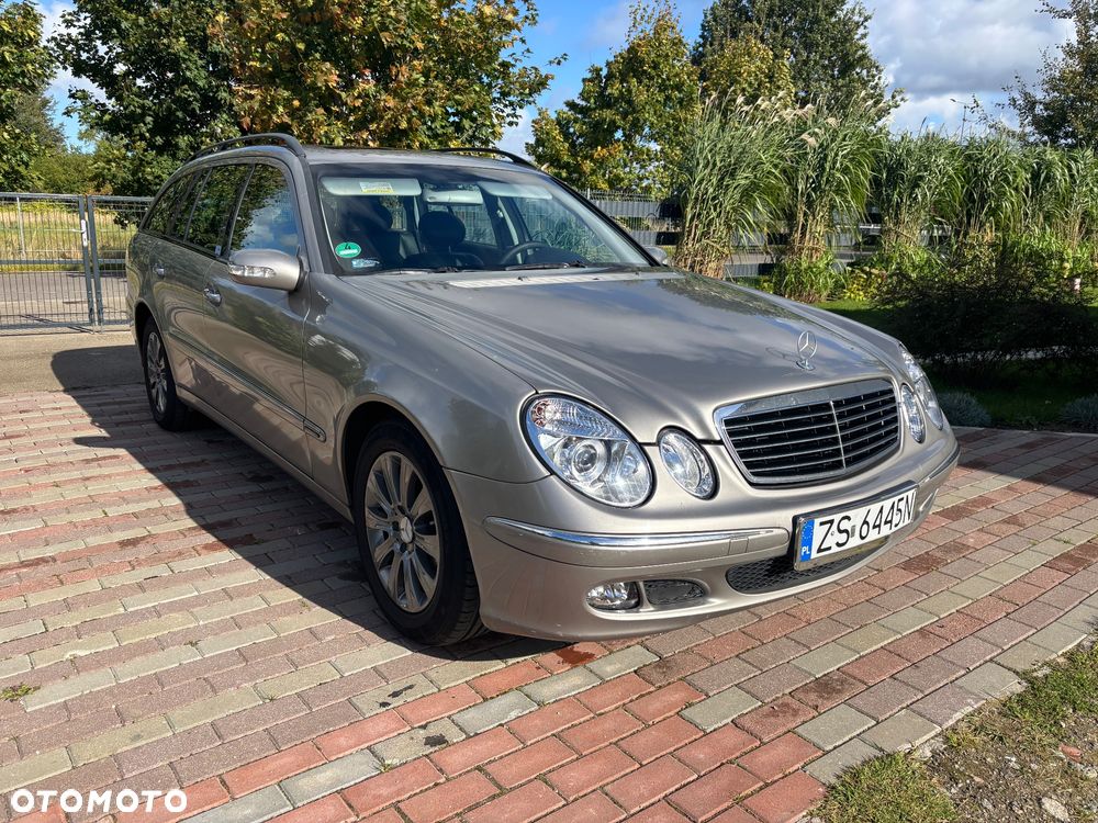 Mercedes-Benz Klasa E - 23