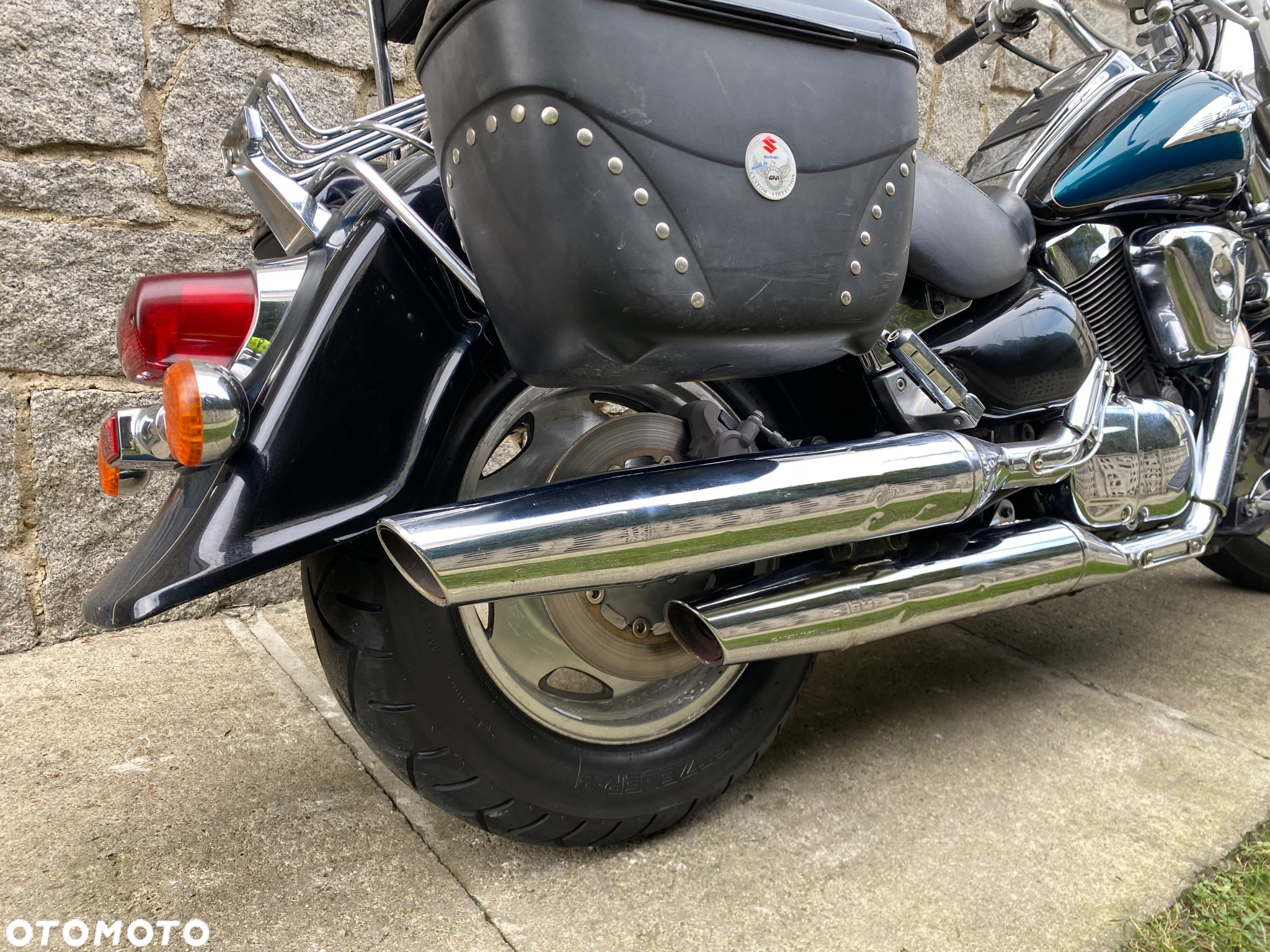 Suzuki Intruder - 5