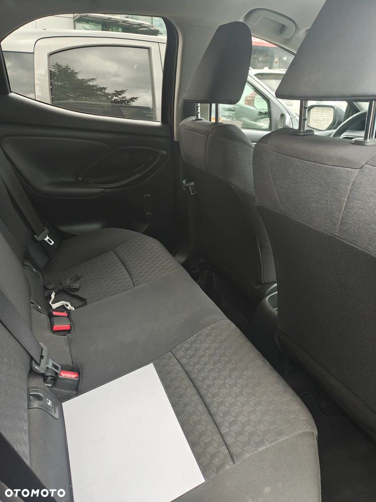 Toyota Yaris 1.5 Comfort - 4