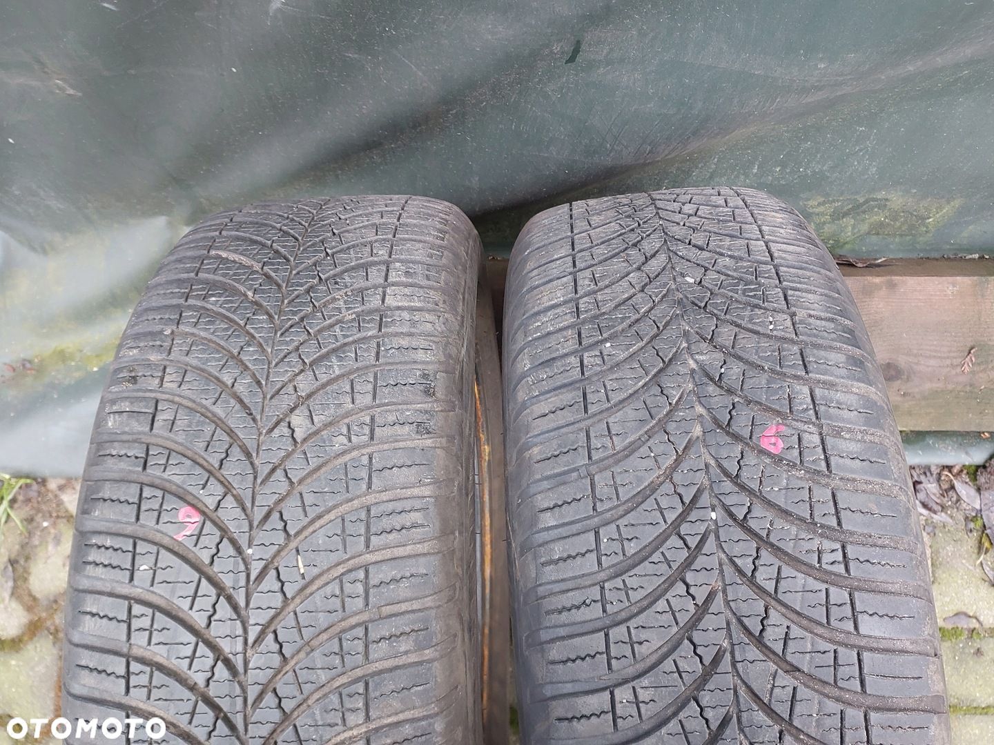OPONA GOODYEAR VECTOR 4SEASONS 205/55 16" ZIMA 6MM - 1
