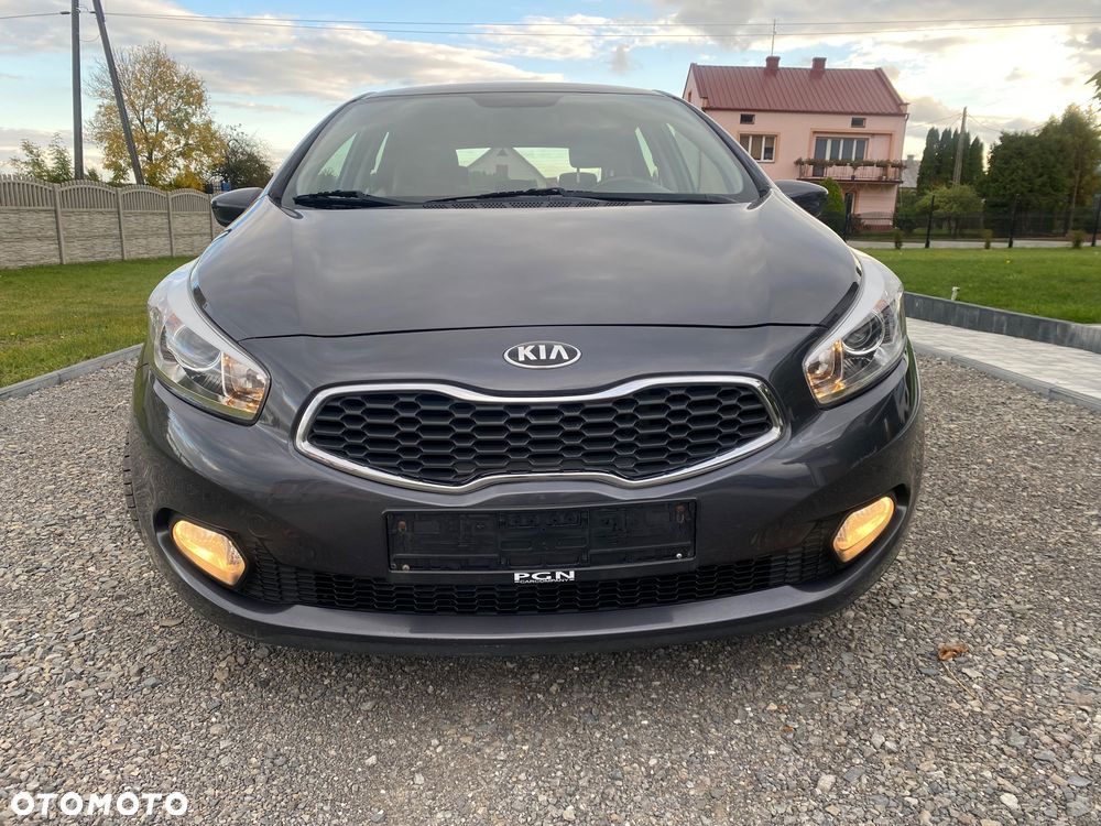 Kia Ceed 1.4 CRDi 90 Spirit - 27