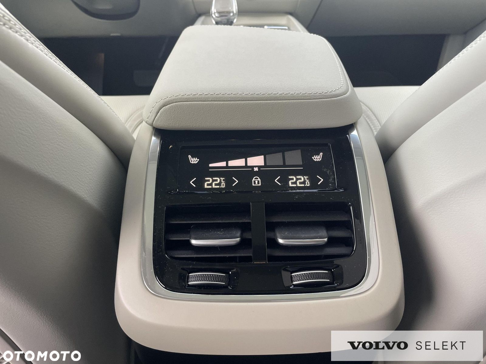 Volvo XC 60 - 13