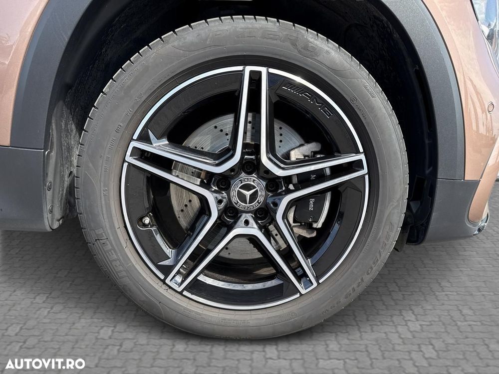 Mercedes-Benz GLB - 6