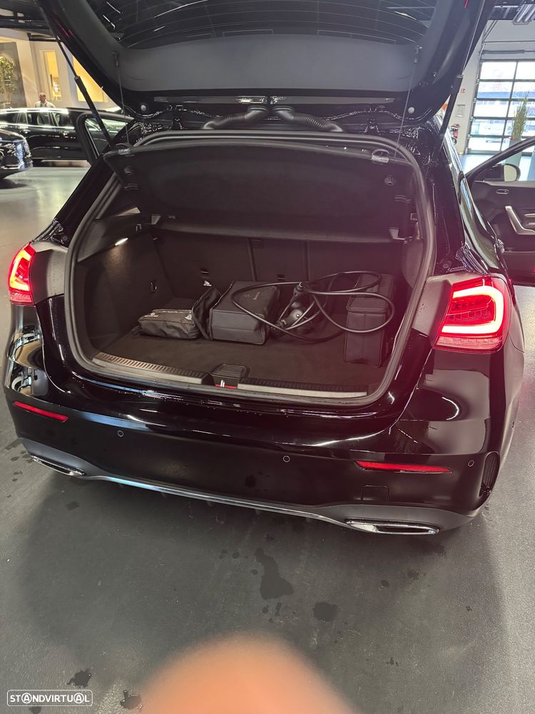 Mercedes-Benz A 250 e AMG Line - 4