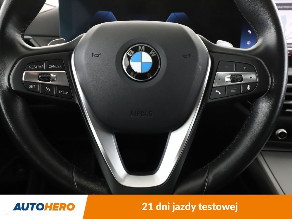 BMW Seria 3 318d - 18