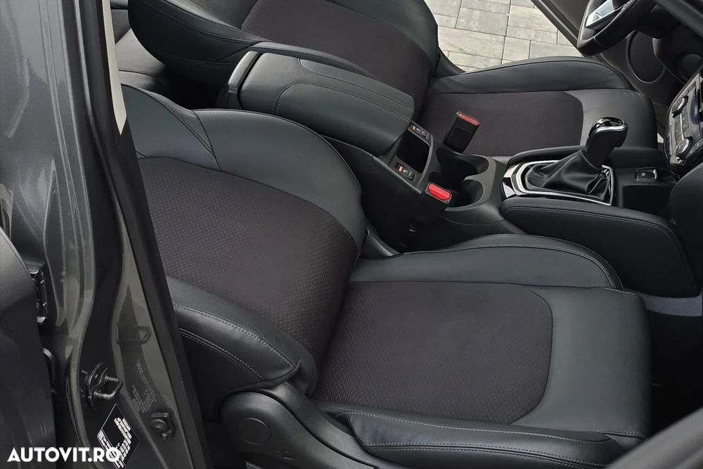 Nissan Qashqai 1.7 dCi Xtronic ALL-MODE 4x4i TEKNA - 16