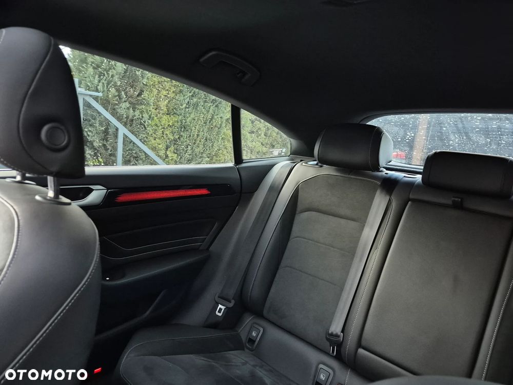 Volkswagen Arteon 2.0 TDI R-Line DSG - 14