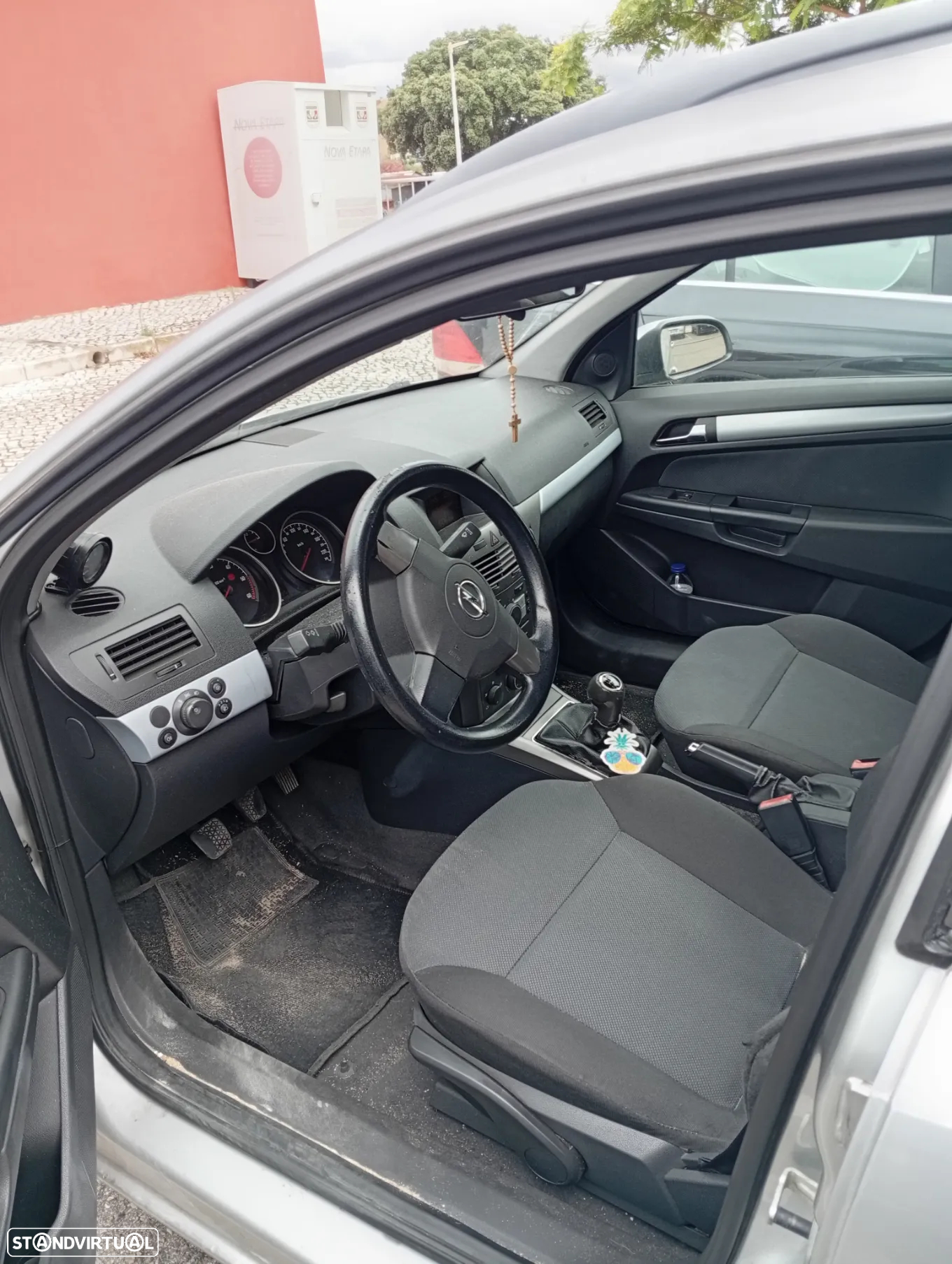 Opel Astra Caravan - 7