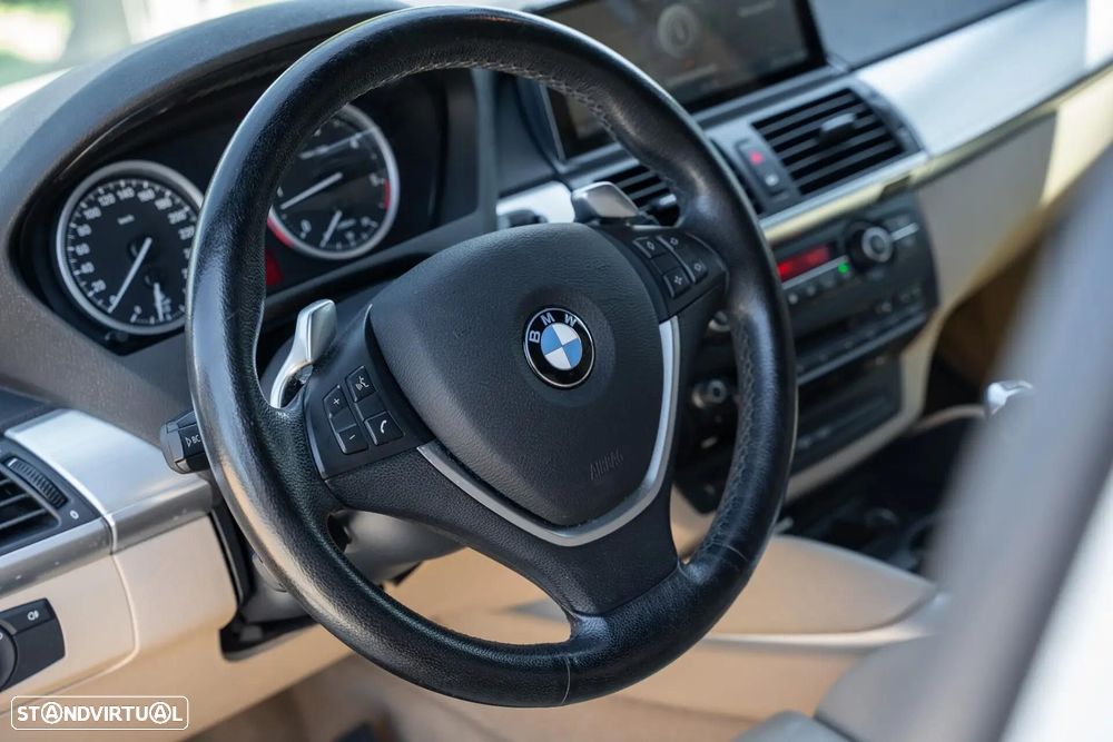 BMW X6 xDrive35d - 14