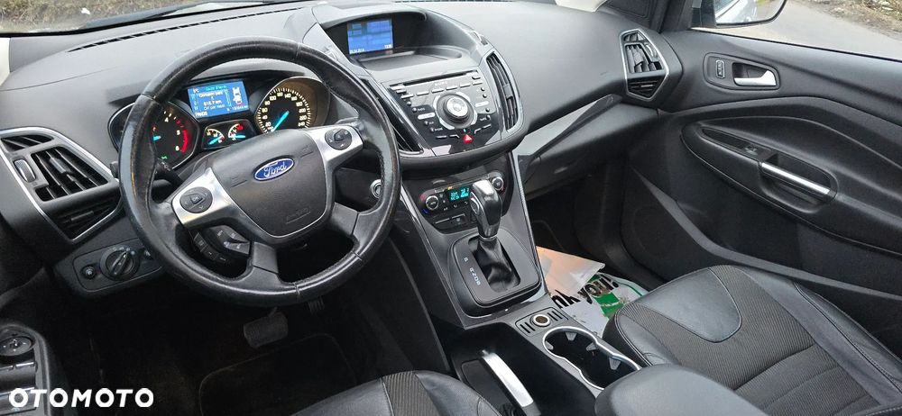 Ford Kuga 2.0 TDCi 4x4 Titanium - 33