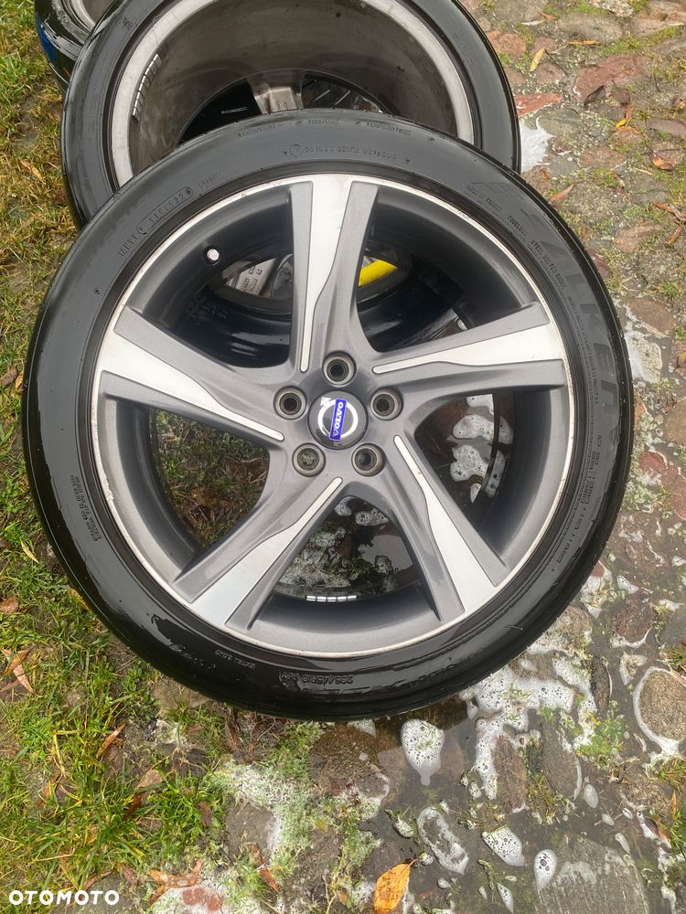 Volvo V60 D4 Geartronic Momentum - 24