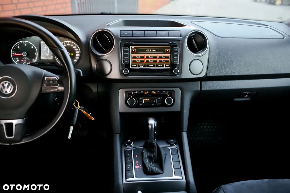 Volkswagen Amarok 2.0 BiTDI Autm Highline - 21