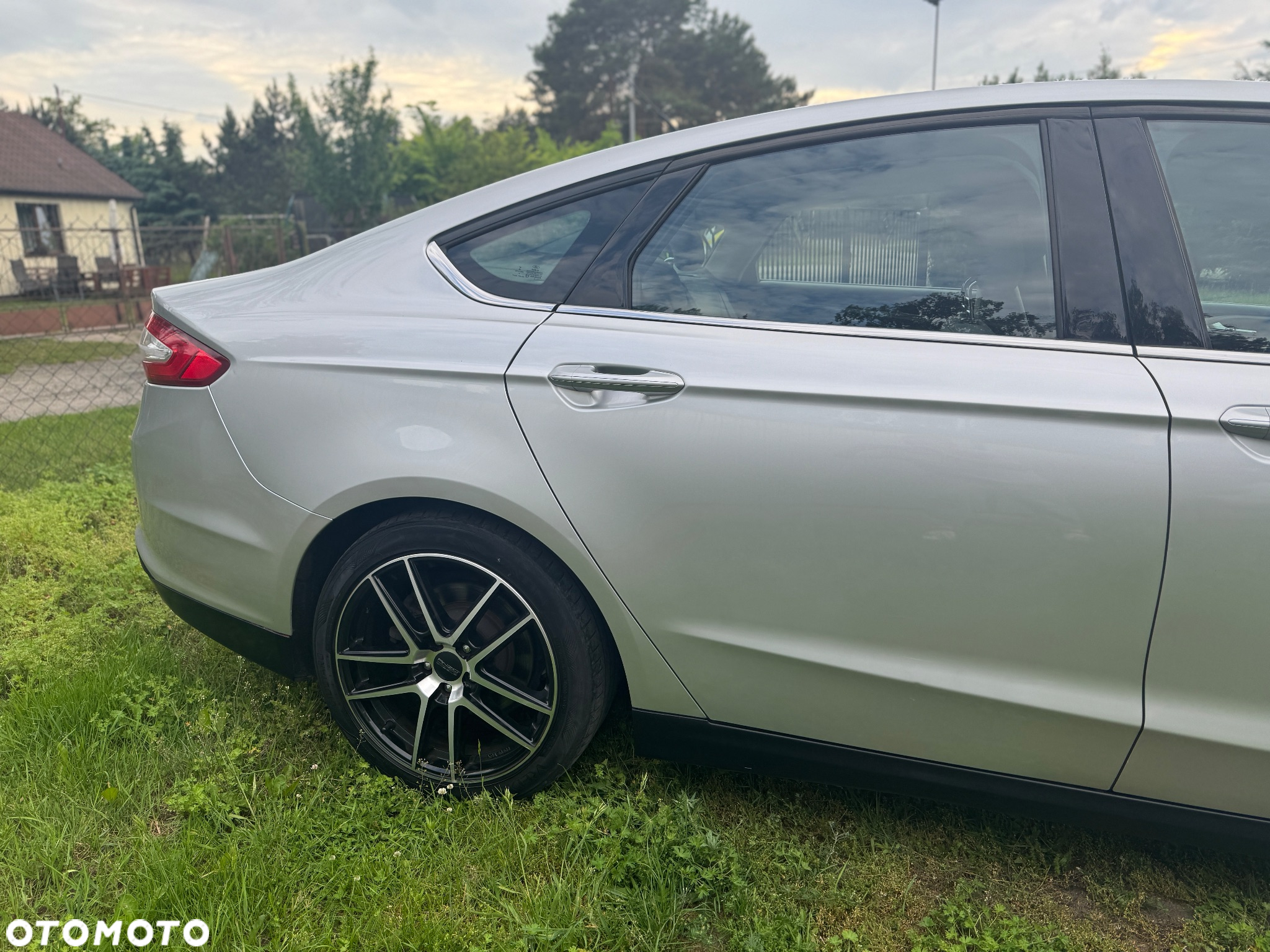 Ford Fusion - 11
